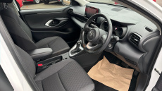 Toyota Yaris 1.5 Hybrid Design 5dr CVT Hybrid Hatchback